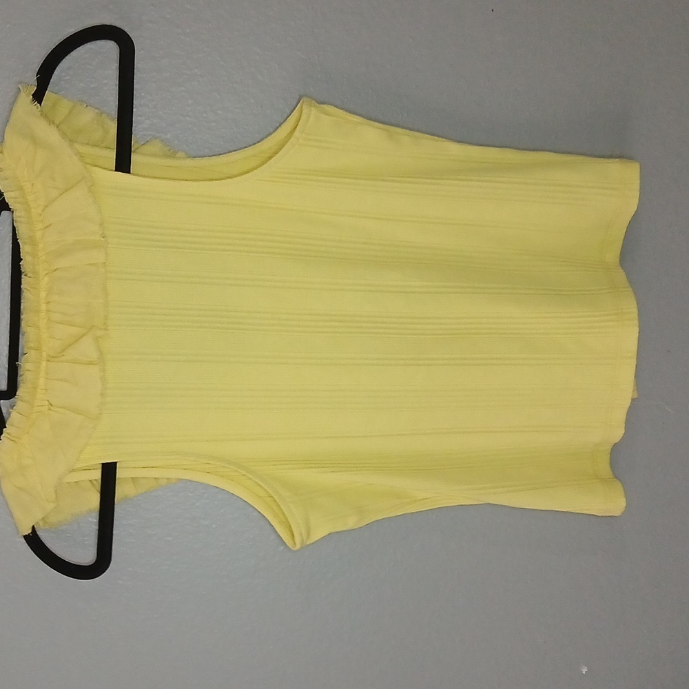 PILCRO Yellow Ruffled Sleeveless Top - Picture 5 of 12